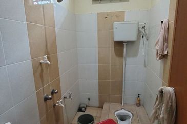 [Beli 1 dapat 2] Rumah Banglo dan Rumah Tamu di Kampung Jaya Setia PCB Kota Bharu