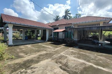 [Beli 1 dapat 2] Rumah Banglo dan Rumah Tamu di Kampung Jaya Setia PCB Kota Bharu