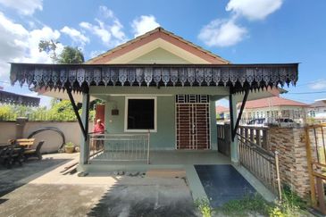 [Beli 1 dapat 2] Rumah Banglo dan Rumah Tamu di Kampung Jaya Setia PCB Kota Bharu