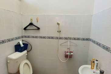 Rumah Banglo, Tepi Sungai, Taman Jaya Setia, PCB, Kota Bharu