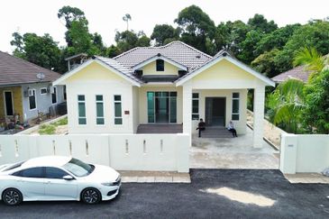 [Sangat Cantik] Rumah Banglo Baru Kg Machang Limbat Pasir Tumboh