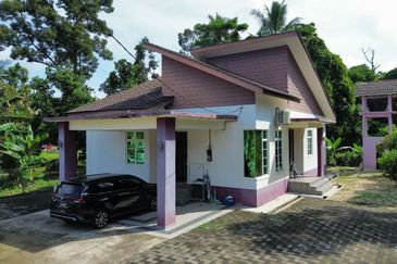 Rumah Banglo Murah Kok Lanas Dekat Politeknik Kota Bharu