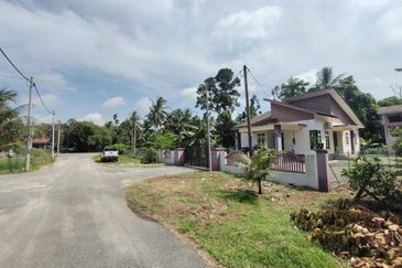 Rumah Banglo Murah Kok Lanas Dekat Politeknik Kota Bharu