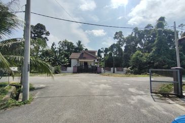 Rumah Banglo Murah Kok Lanas Dekat Politeknik Kota Bharu