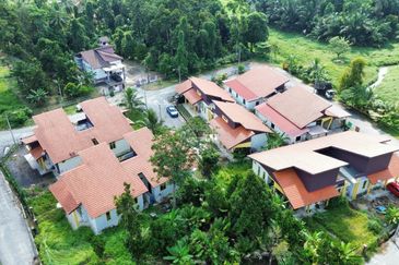 Rumah Banglo Murah Kok Lanas Dekat Politeknik Kota Bharu