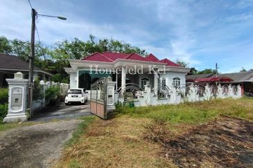 [Bellow Market] Rumah Banglo Mewah Taman Sri Aman Dekat Bandar Pasir Puteh