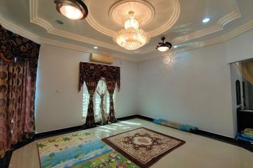 [Bellow Market] Rumah Banglo Mewah Taman Sri Aman Dekat Bandar Pasir Puteh