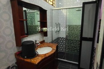 [Bellow Market] Rumah Banglo Mewah Taman Sri Aman Dekat Bandar Pasir Puteh