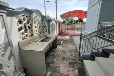 [Bellow Market] Rumah Banglo Mewah Taman Sri Aman Dekat Bandar Pasir Puteh