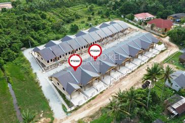 Rumah Teres 1 Tingkat, Taman Kubang Batang Indah, Wakaf Bharu, Kelantan