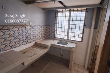 Taman Saujana Puchong