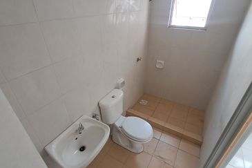 Main Place Residence