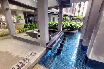 188 Suites Service Apartment