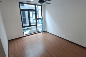 Taman Puchong Legenda