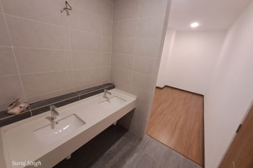 Taman Puchong Legenda