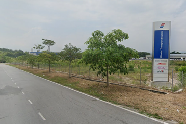 Nilai Land & Factory For Sale