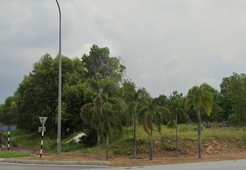 Nilai Land & Factory For Sale