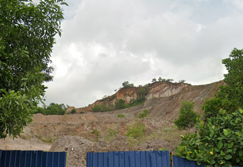 Nilai Land & Factory For Sale