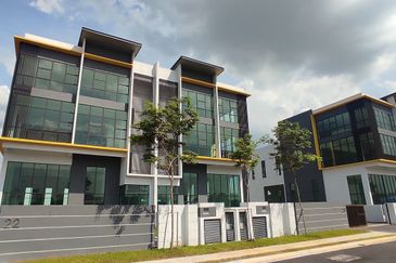 Cipta Industrial Park @ Serenia City