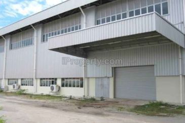 Detach Factory For Sale at Sepang