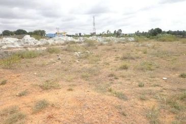DO approved 11.7 Acres Land @ Bangi