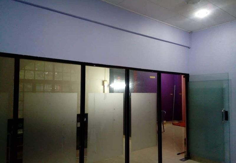 1st floor Shop office at Mutiara Damansara for Rent