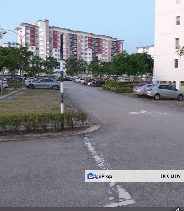 Apartment with 920sq ft Built up at Seri Baduri Setia Alam for SALE, Selangor, Setia Alam/Alam Nusantara