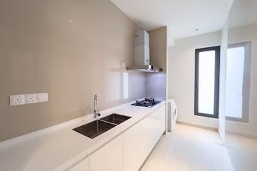 Pavilion Embassy Residence