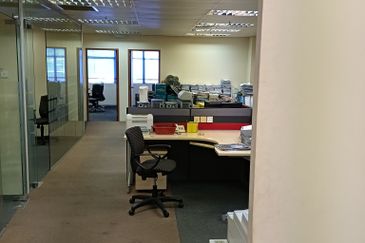 Office space (1882 sq ft) @ Menara Trend ,Klang