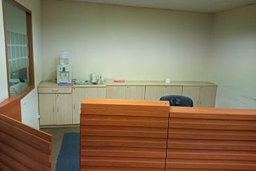 Office space (1882 sq ft) @ Menara Trend ,Klang