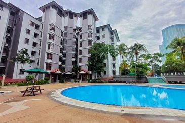 Puteri Palma Condominium @ IOI Resort City