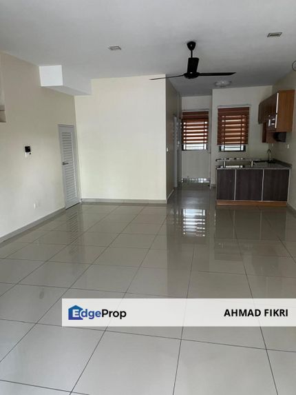 Laman Delfina Nilai Impian Double Storey, Negeri Sembilan, Nilai