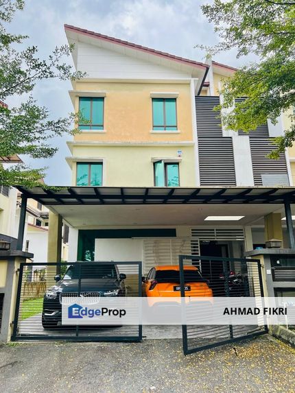 3 Storey Semi D Taman Tropika 2 Kajang Nearby UKM, Selangor, Kajang