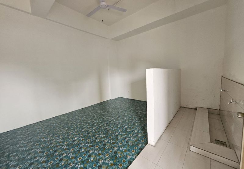 Triple Storey Detached Factory at Bandar Puncak Alam