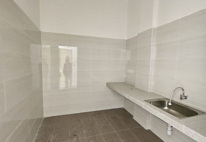 Triple Storey Detached Factory at Bandar Puncak Alam