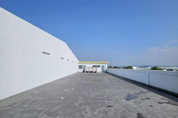 Triple Storey Detached Factory at Bandar Puncak Alam