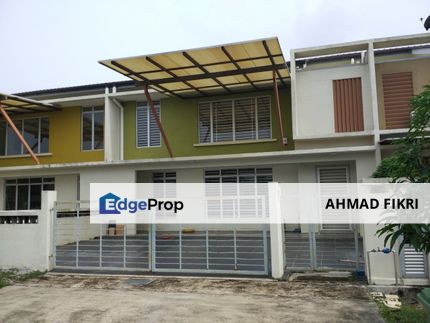 Superlink House Timur Enstek Bandar Enstek Nilai, Negeri Sembilan, Labu