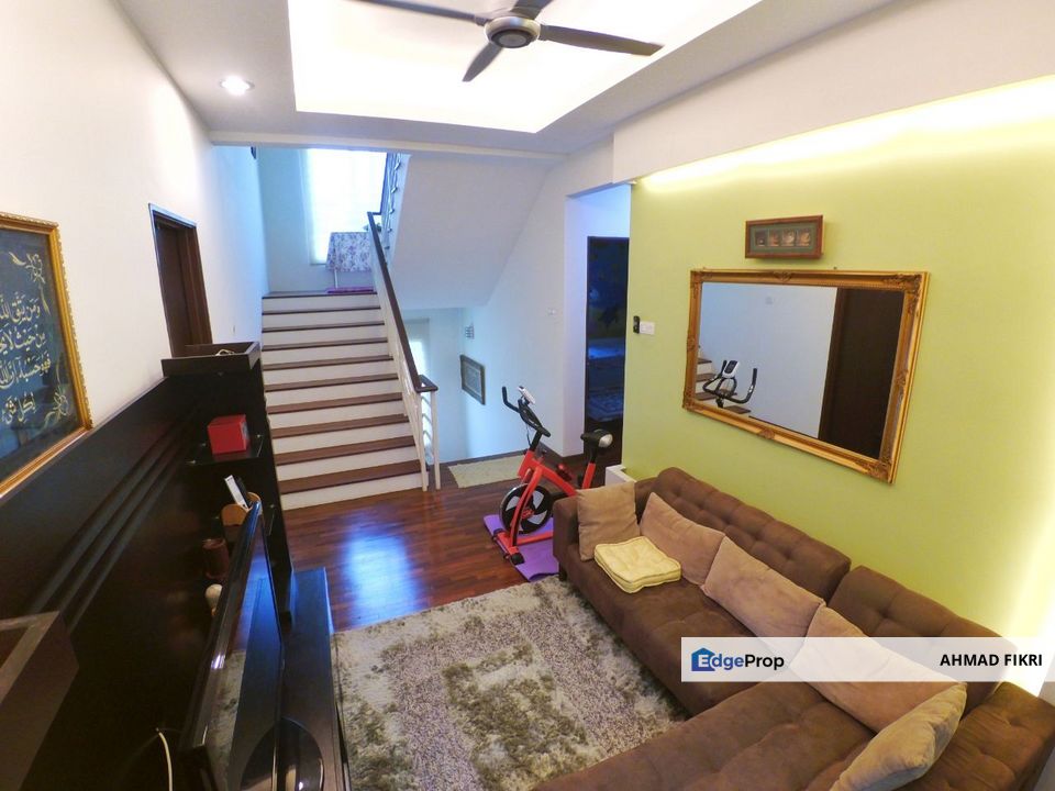 Two and Half Storey Bungalow at Taman Taming Mutiara 3 Kajang Selangor, Selangor, Kajang