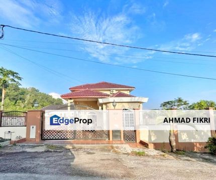 Bungalow Kampung Dato Abu Bakar Baginda Bangi Selangor, Selangor, Bangi