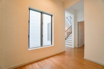 Parkfield Residences, Tropicana Heights