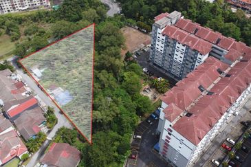 Bandar Tun Hussein Onn