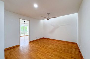 Duta Villa, Presint 14