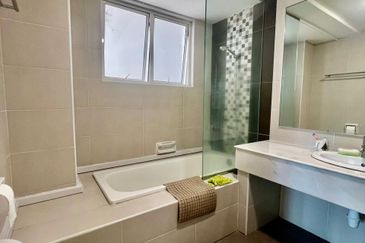 Puteri Palma Condominium @ IOI Resort City