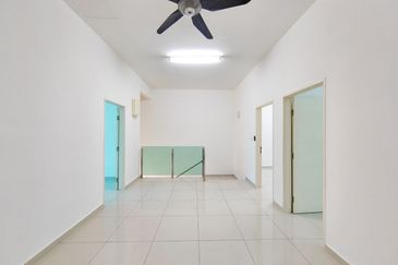 HIJAYU 3B @ BANDAR SRI SENDAYAN