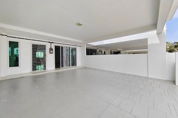 HIJAYU 3B @ BANDAR SRI SENDAYAN