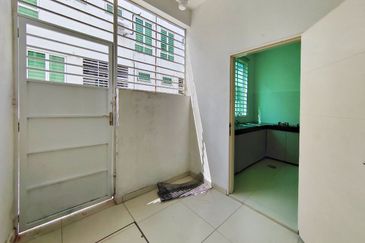 HIJAYU 3B @ BANDAR SRI SENDAYAN