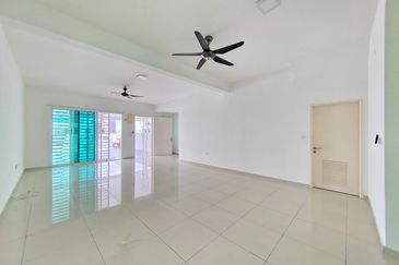 HIJAYU 3B @ BANDAR SRI SENDAYAN