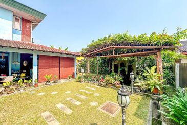 Seksyen 2, Shah Alam