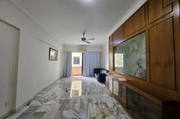 Pangsapuri Sri Pelangi