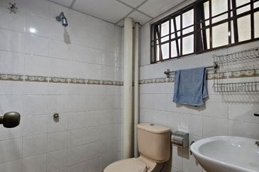 Pangsapuri Sri Pelangi